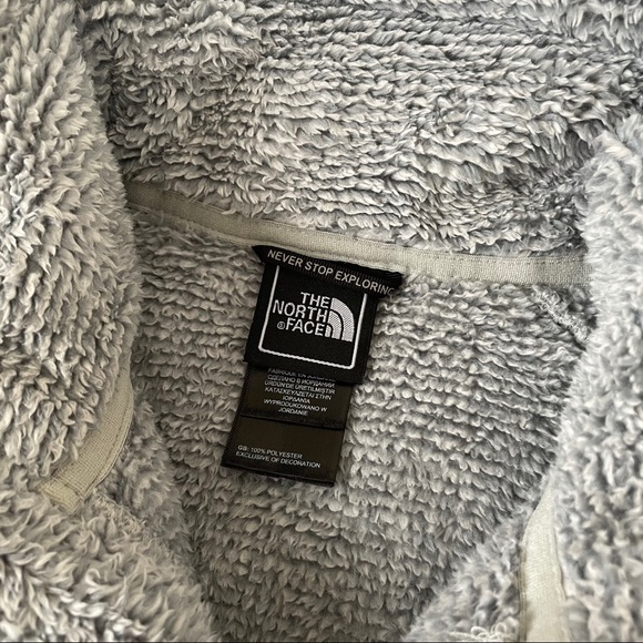 Full-Zip North Face Jacket - Picture 6 of 7